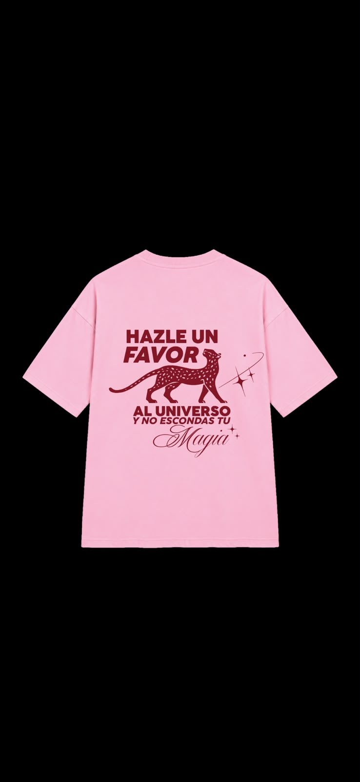 Camiseta rosa de Desde la Raíz con diseño gráfico en la espalda